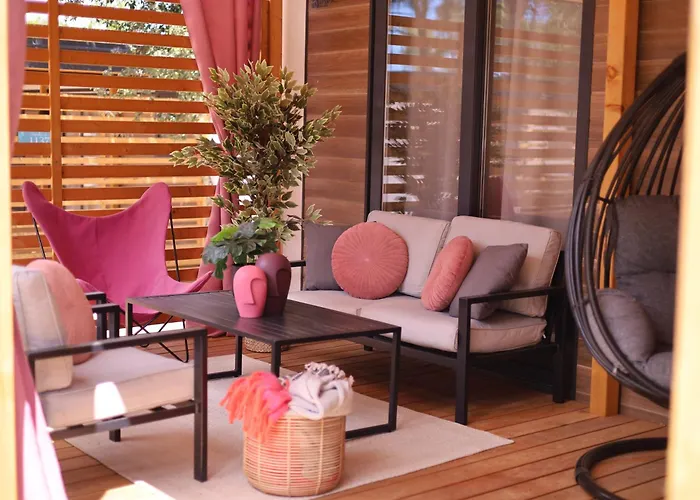 Iris Holiday Homes