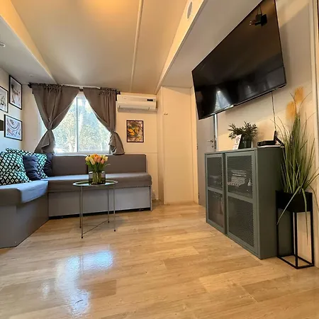 Iris Holiday Homes Biograd Na Moru Exterior photo