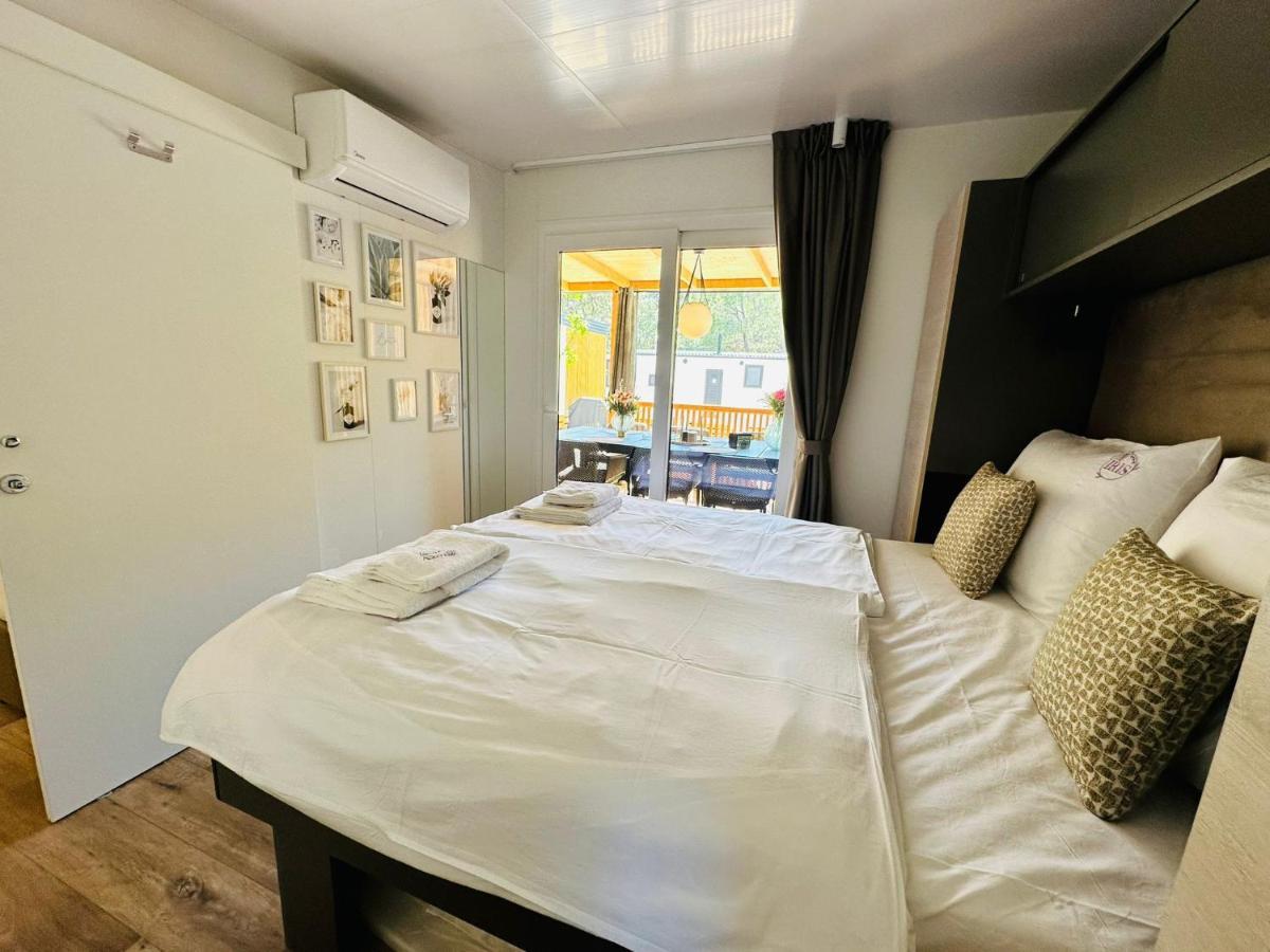 Iris Homes 4*